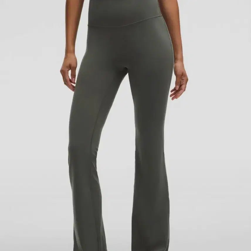 [BUNJANG] Lululemon Nulu Super High-Rise Flare Pants Regular 2 / 룰루레몬 하이라이즈 플레어 팬츠