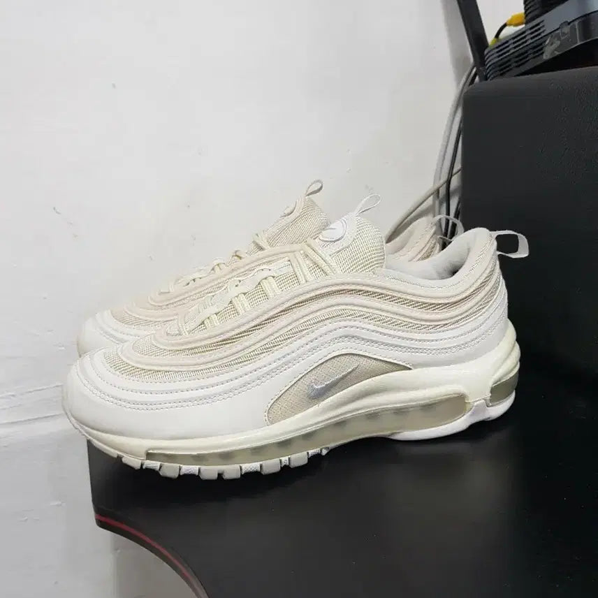 [BUNJANG] Nike Air Max 97 White/Beige / 나이키 에어맥스 97 화이트/베이지(245)