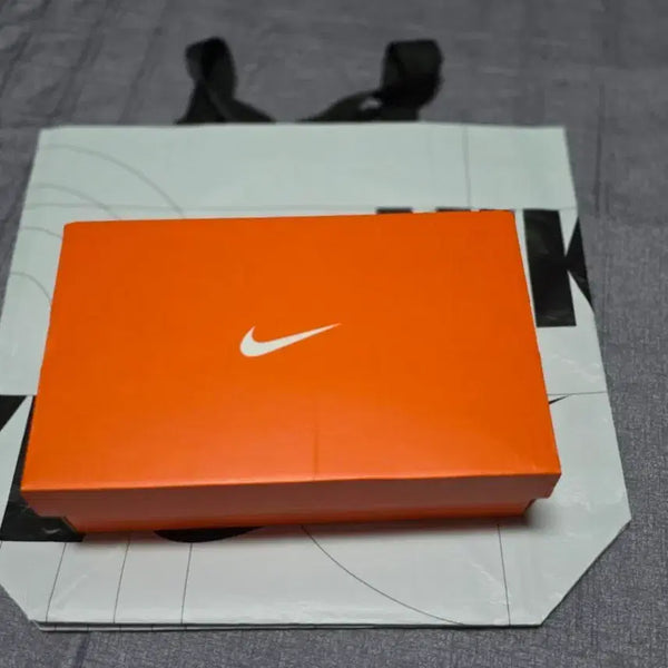 [BUNJANG] Nike Mind001 Black 240mm / [새상품] W 나이키 마인드001 블랙 240mm