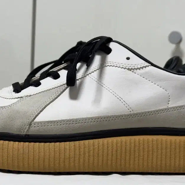 [BUNJANG] Onitsuka Tiger Delycity White/Riken Green Sneakers / 오니츠카타이거 델리시티 화이트/라이켄 그린 275