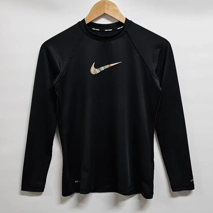 [BUNJANG] Nike Women's Golden Swoosh Rash Guard - Black, Size S / 나이키 여성 골든스우시 래쉬가드 S