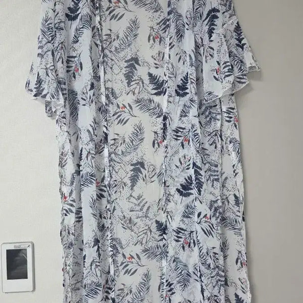 [BUNJANG] Sheer Robe Long Cardigan with Leaf Pattern / 휴양지룩 시스루 로브 롱가디건