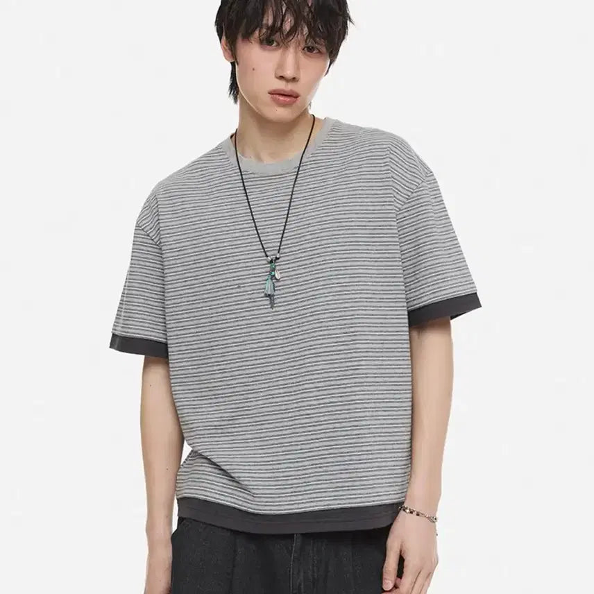 [BUNJANG] DNSR Stripe Crop Short-Sleeve T-Shirt Gray / DNSR 스트라이프 크롭 반팔티 그레이 판매