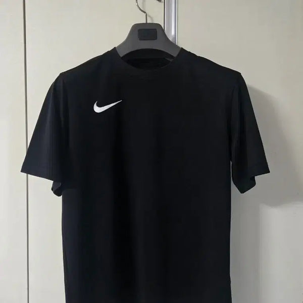 [BUNJANG] Nike Short Sleeve T-Shirt Size 95 / 나이키 반팔 티 95 남.여