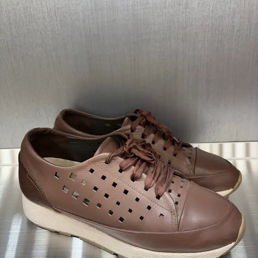 [BUNJANG] LEBEIGE Natural Leather Sneakers Size 245 / 르베이지 천연가죽 스니커즈 245사이즈