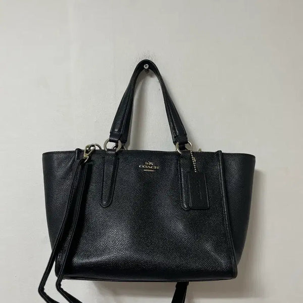 [BUNJANG] Coach Leather Crossbody Bag / COACH 코치 크로스백 가방 정품