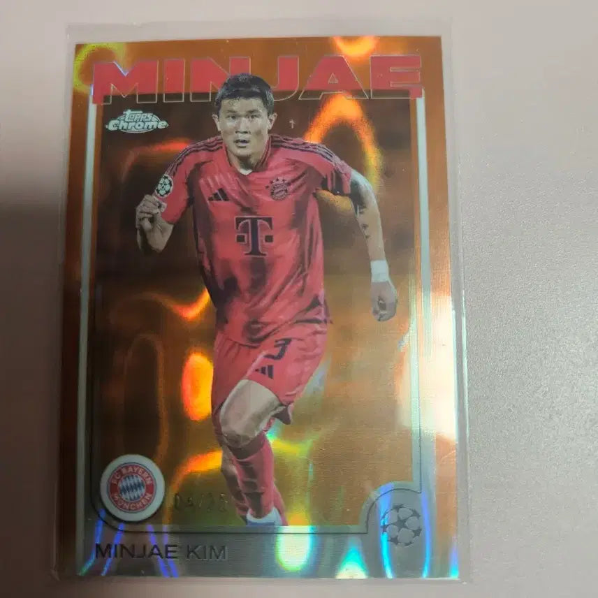 [BUNJANG] Kim Min-jae 2024 Topps Chrome Refractor Limited Edition Card / 축구)김민재 25장 한정 2024 탑스크롬 리플렉터 카드