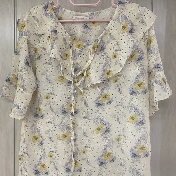[BUNJANG] Chiffon Floral Blouse / 쉬폰 꽃무늬 블라우스