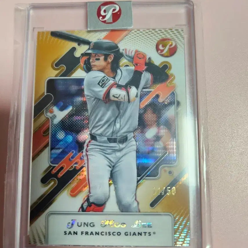 [BUNJANG] Lee Jung-hoo 2025 Topps Pristine Gold Refractor Limited Edition Card / 이정후 50장 한정 2025 탑스 Pristine 골드 리플렉터(탑스씰)