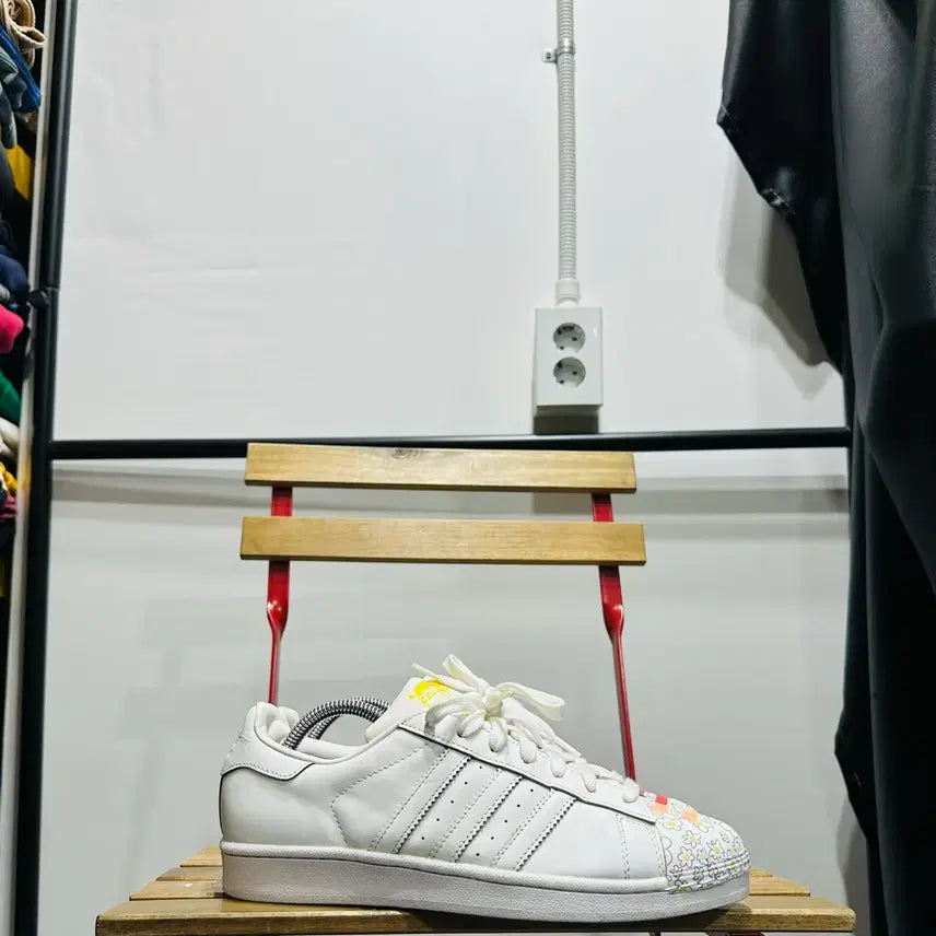 [BUNJANG] Adidas x Pharrell Williams Superstar Sneakers Men's / 270) 아디다스 x 퍼렐윌리암스 스니커즈 남성 남자 슈퍼스타