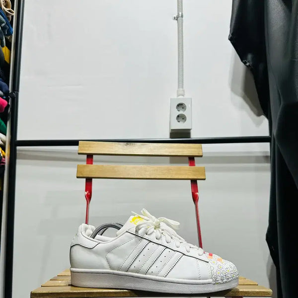 [BUNJANG] Adidas x Pharrell Williams Superstar Sneakers Men's / 270) 아디다스 x 퍼렐윌리암스 스니커즈 남성 남자 슈퍼스타