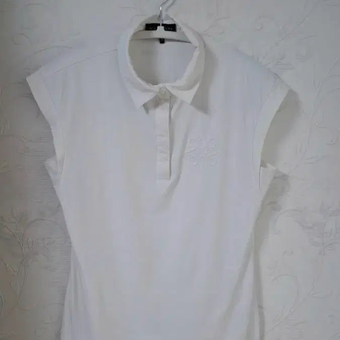 [BUNJANG] St Andrews Women's Sleeveless Collar T-Shirt White Size S / (정품 23년식) 세인트앤드류스 여성 민소매 카라 티셔츠 S