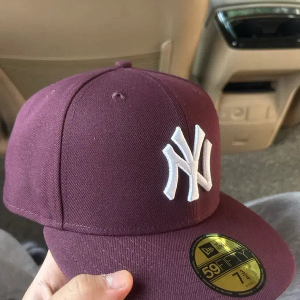 [BUNJANG] New Era 59FIFTY Maroon New York Yankees Fitted Hat / 뉴에라 59FIFTY 마룬 색상