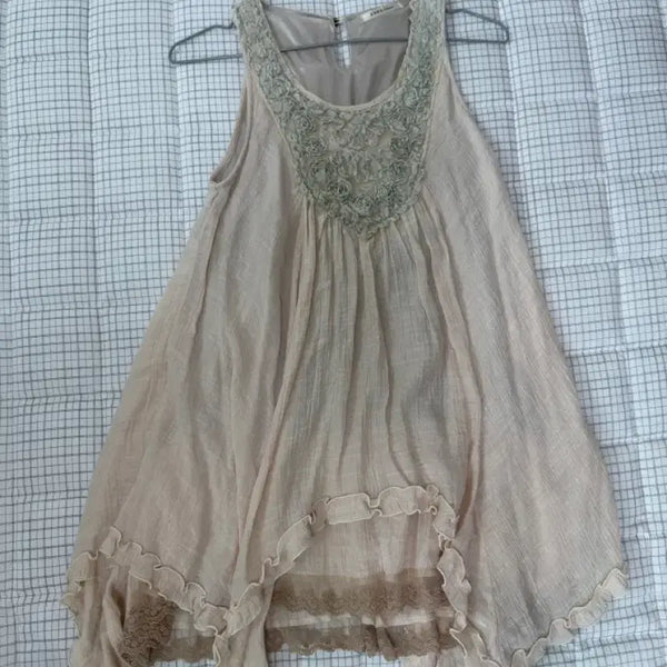 [BUNJANG] Kokomori Kamé Suzuko Swing Axesfarm Lace Sleeveless Blouse / 코코모리/카메/스즈코/스윙 / 엑시즈팜 레이스 민소매 블라우스