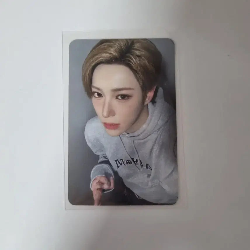 [BUNJANG] Arno Apple Music Photocard / 알디원 아르노 애플뮤직 포카