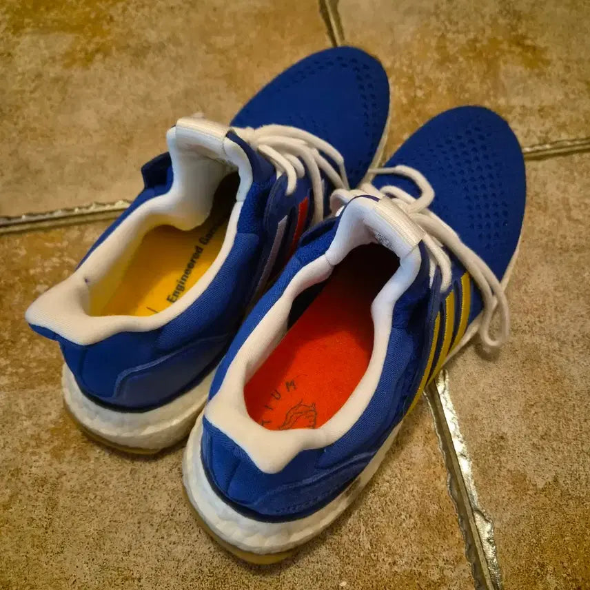 [BUNJANG] Engineered Garments x Adidas UltraBoost Collaboration Sneakers US 8 / 엔가 X 아디다스 울트라부스트 콜라보 US8