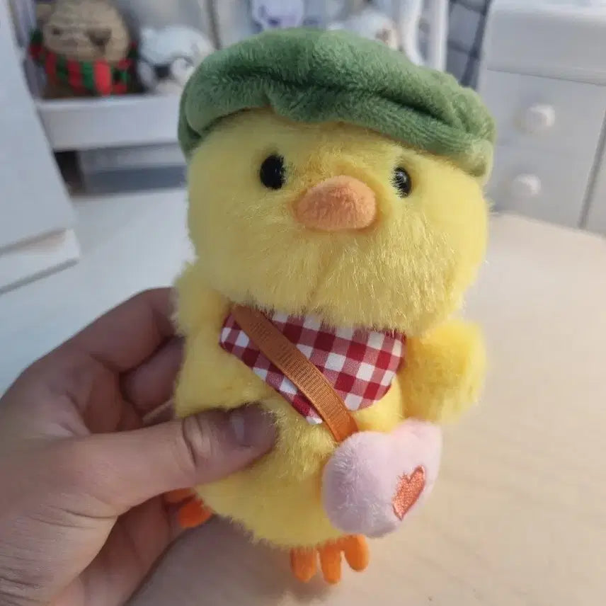 [BUNJANG] Fluffy Chick Plush Keychain / 복실복실한 병아리 인형키링