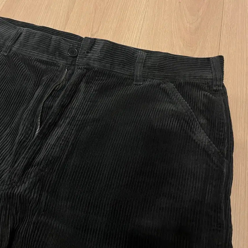 [BUNJANG] Uniqlo U Men's Black Cotton Corduroy Pants (35) / UNIQLO U 맨 유니클로 블랙 코튼 코듀로이 팬츠 (35)