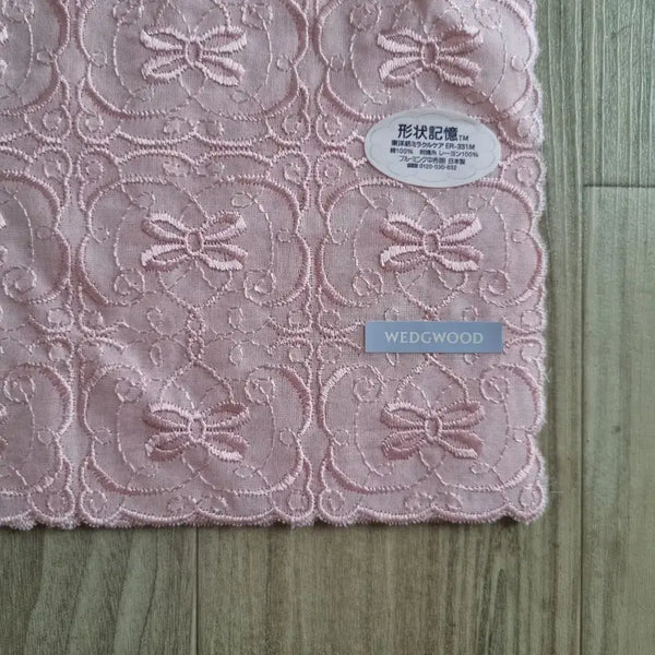 [BUNJANG] Wedgwood Ribbon Lace Embroidery Handkerchief / 일본제 웨지우드 리본 레이스자수 손수건