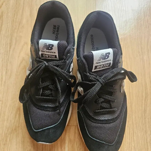 [BUNJANG] New Balance 997H Black 260mm Sneakers / 뉴발란스 997H 블랙 260mm