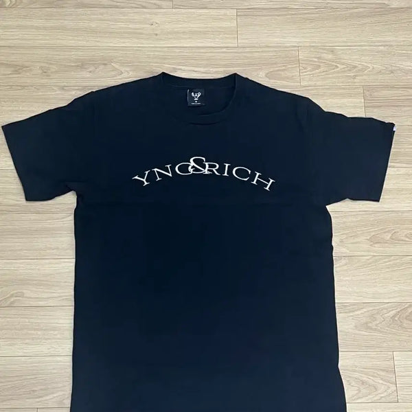 [BUNJANG] Young & Rich Hip Hop Label T-Shirt Black M / 힙합 레이블 영앤리치 반팔 티셔츠 블랙 M