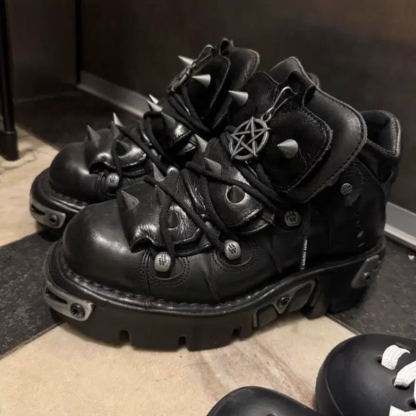 [BUNJANG] New Rock Metallic M-110-S1 Spike Pentagram High-Top Sneakers / 뉴락 메탈릭 M- 110-S1 스파이크 팬타그램 하이탑스니커즈
