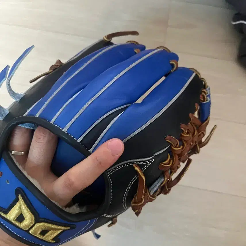[BUNJANG] David Im Sang-woo Model Infielder Glove / 다비드 임상우 모델 내야글러브