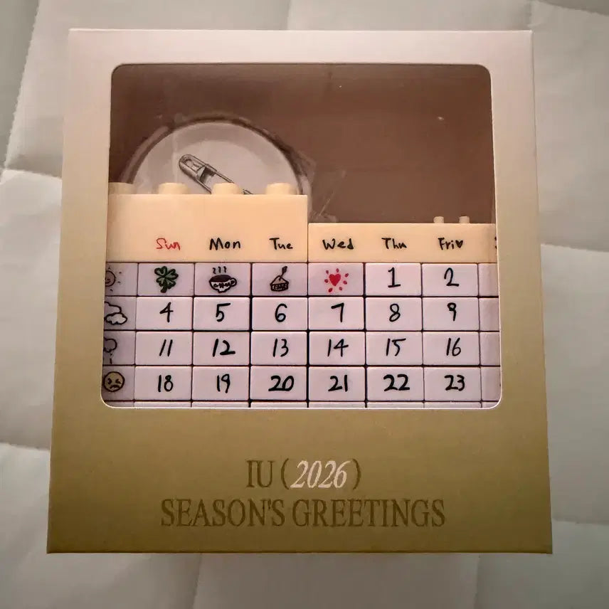 [BUNJANG] IU 2026 Season's Greetings Perpetual Calendar (Unused) / 2026 아이유 시즌그리팅 만년달력 (미사용)