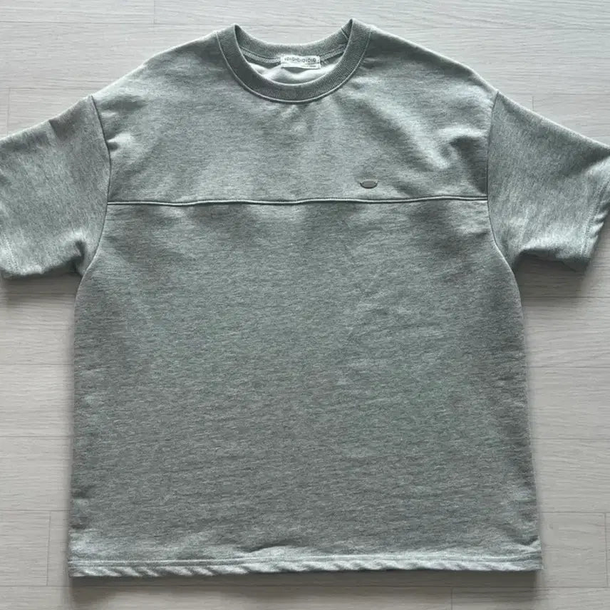 [BUNJANG] Grey Short-Sleeve T-Shirt / 보세 그레이 반팔