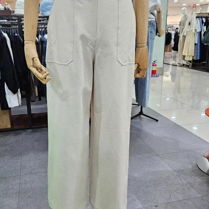 [BUNJANG] Sisley Wide Leg Trousers / 시슬리 와이드바지 2025년출시제품