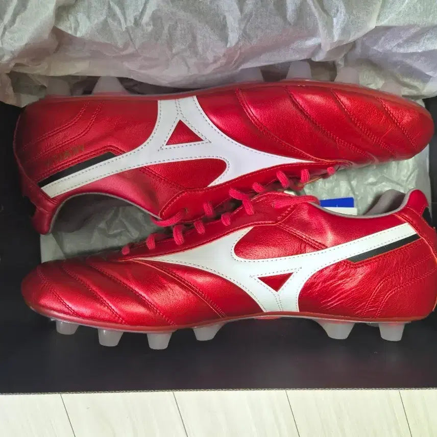[BUNJANG] Mizuno Morelia 2 40th Anniversary Ruby Red Pack Size 290 / 미즈노 모렐리아2 40주년 루비레드팩 290사이즈