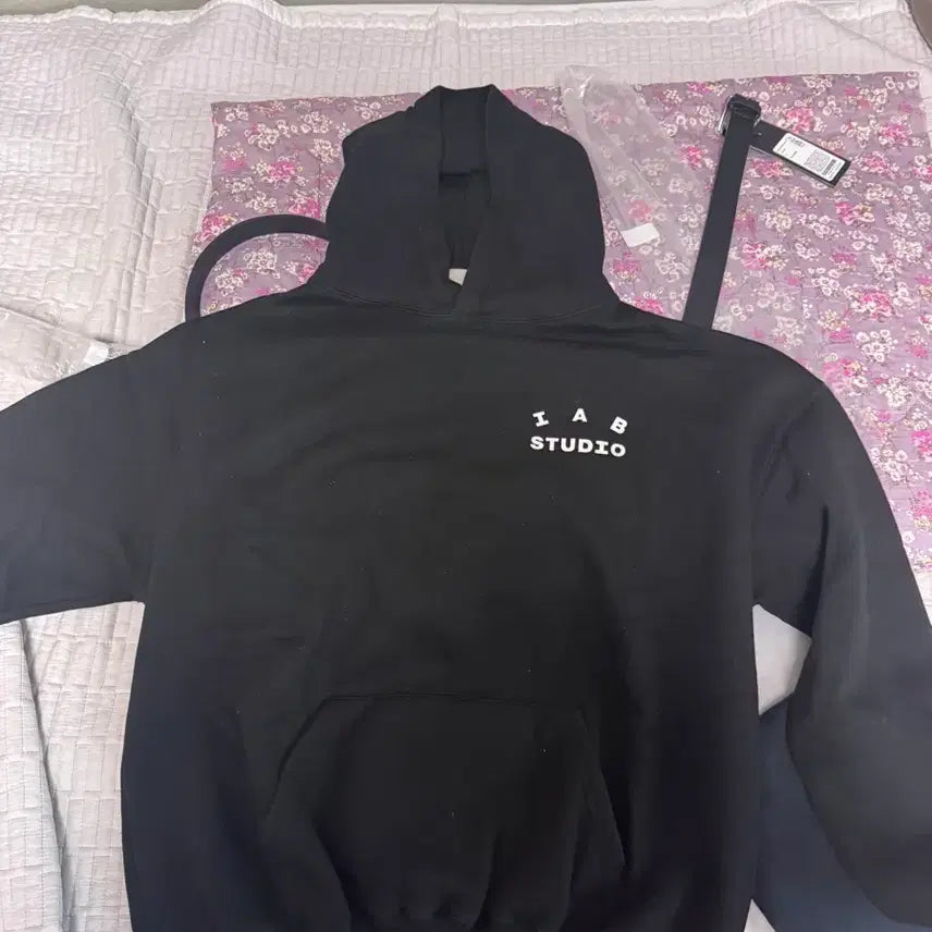 [BUNJANG] IAB STUDIO Hoodie XL / 아이앱 스튜디오 / 후드 / xl