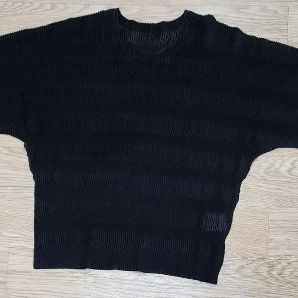 [BUNJANG] Issey Miyake Pleats Please 7/10 Sleeve T-Shirt Black Size 2 / [정품| 이세이미야케 플리치프리즈 7부티 블랙 2 (여성용)새상품한정판