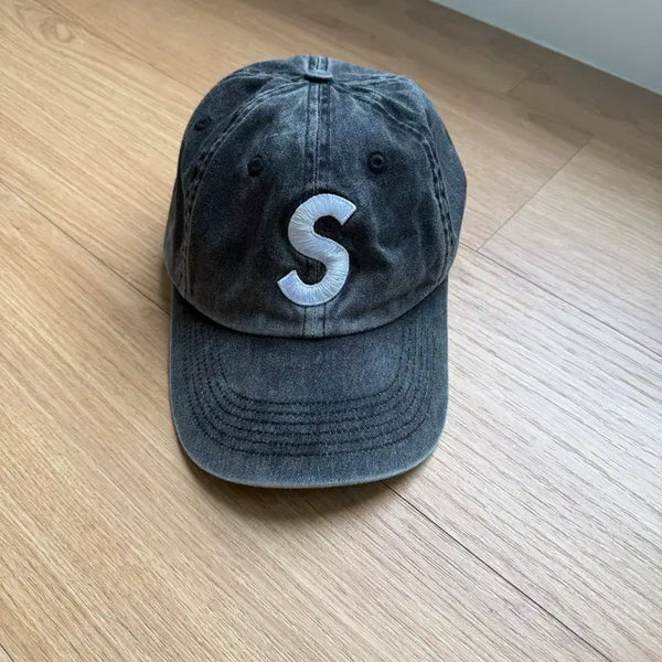[BUNJANG] Supreme Pigment S Logo 6-Panel Cap Black / 슈프림 피그먼트 블랙 S로고 6패널