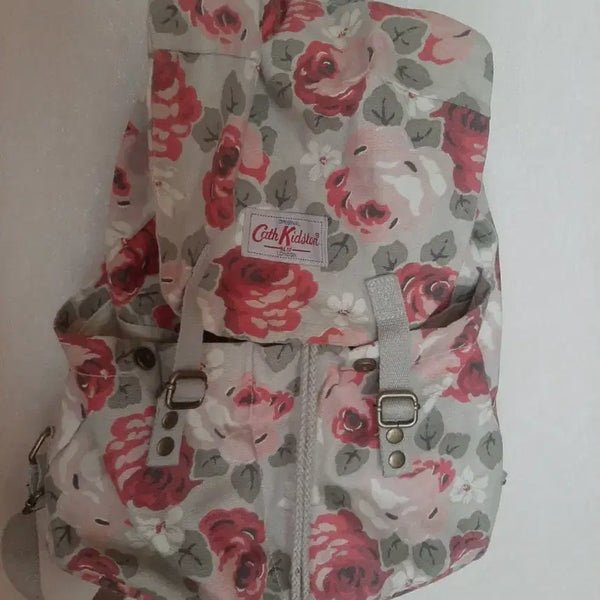 [BUNJANG] Cath Kidston Floral Pattern Backpack / 캐스 키드슨 꽃무늬 플라워 패턴 백팩