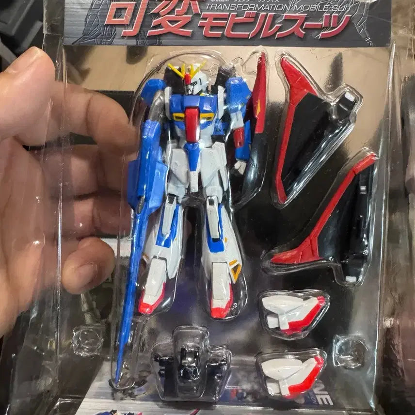 [BUNJANG] Banpresto Variable Mobile Suit Z Gundam Figure / 반프레스토 가변 모빌슈트 Z건담 피규어