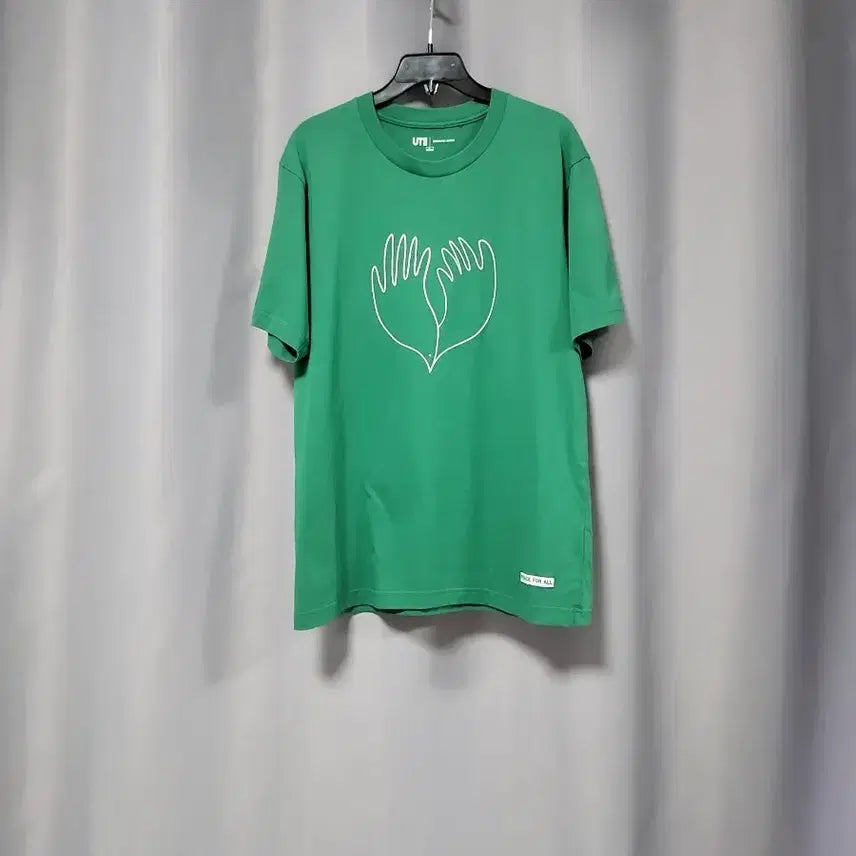 [BUNJANG] Uniqlo UT Graphic T-Shirt / 유니클로 UT 그래픽 티