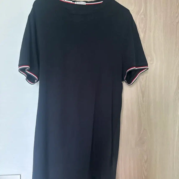 [BUNJANG] Moncler Short Sleeve T-Shirt / 몽클레어 반팔티