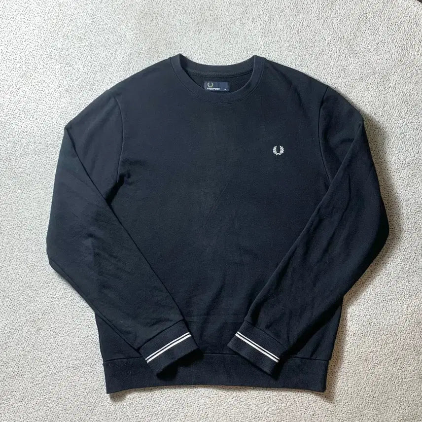 [BUNJANG] Fred Perry 21FW Basic Logo Sweatshirt M / 프레드페리 21FW 베이직 로고 스웻 맨투맨 M 95