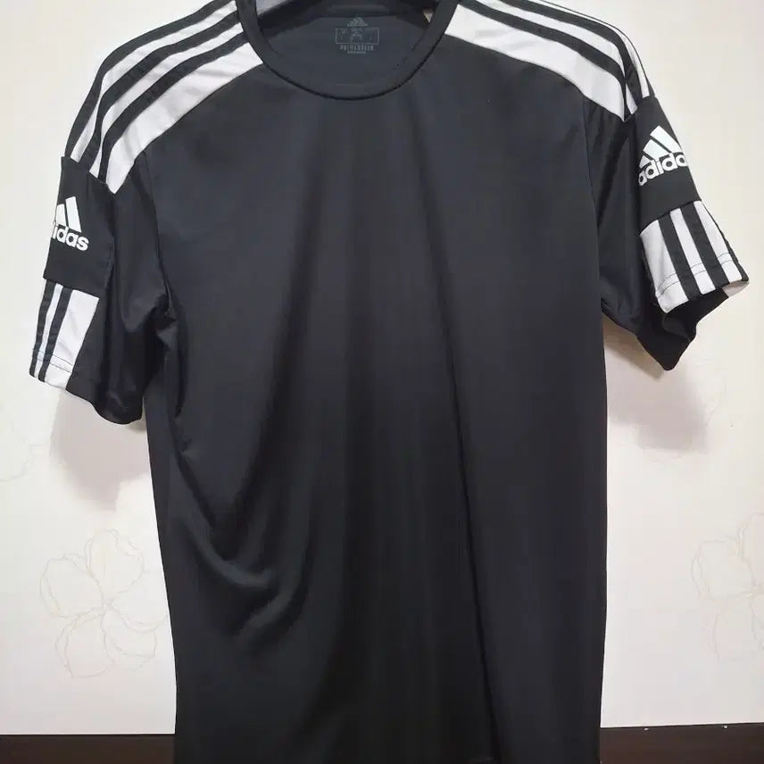 [BUNJANG] Adidas Short Sleeve T-Shirt Black Size 95 / 아디다스 반팔 티셔츠 블랙 95