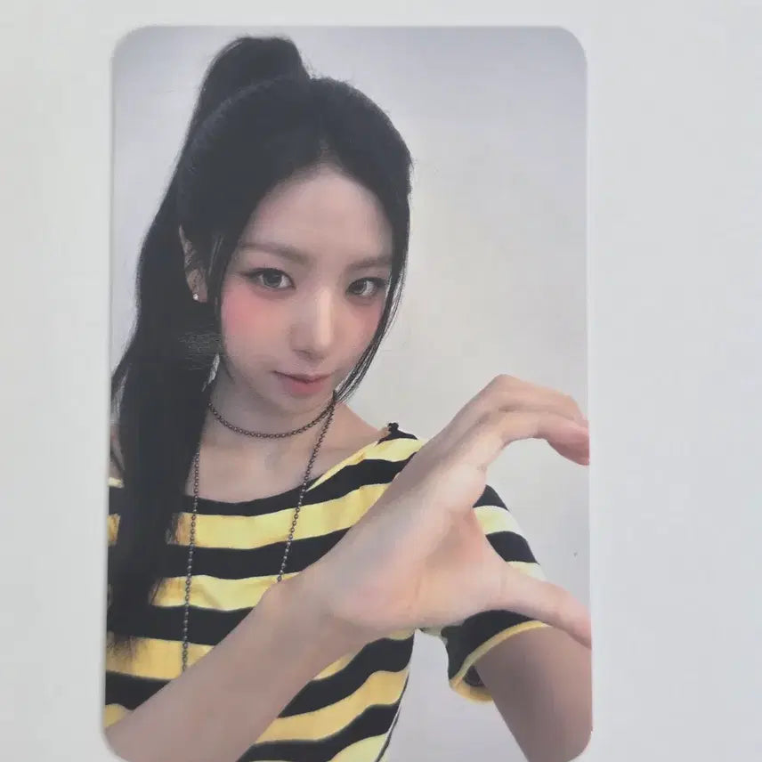 [BUNJANG] KANI Oddness First Fan Meeting POB Photocard / 카니_오드유스_팬미팅_미공포