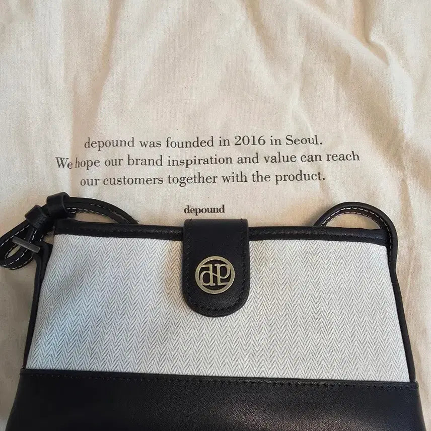 [BUNJANG] Depound Town Bag Mini Cross Bag / 드파운드 타운백 미니 크로스