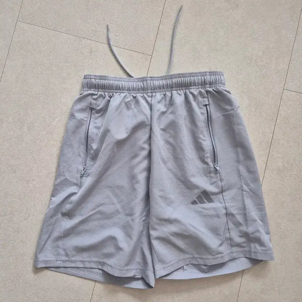 [BUNJANG] Adidas Women's Running Shorts Size S / 아디다스 러닝쇼츠 s사이즈