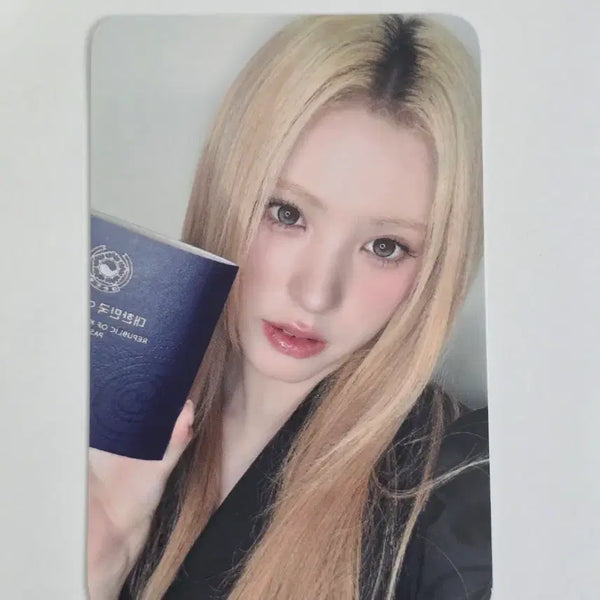 [BUNJANG] Oddysey Fanmeeting Passport Case Goods POB / 마야_오드유스_팬미팅여권케이스굿즈_미공포