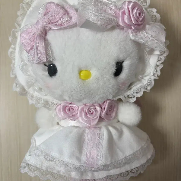 [BUNJANG] Sanrio Hello Kitty Frill Mascot Keychain / 화이트프릴 헬로키티 인형 키링 마스코트