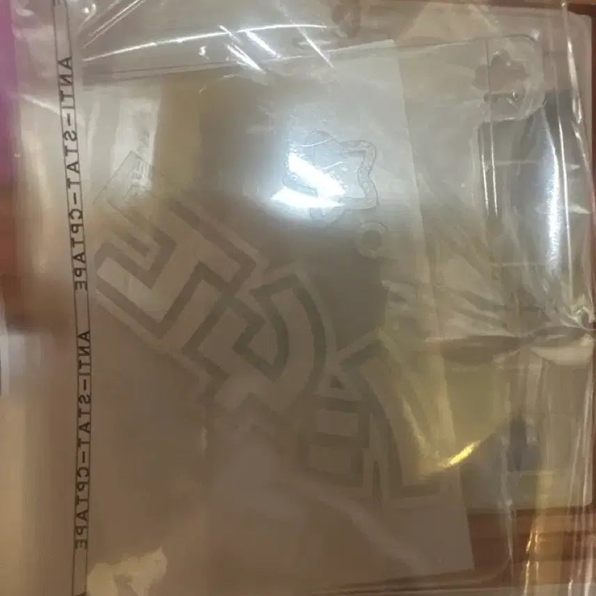 [BUNJANG] Yushi Reflective Sticker & Vans Set / 유우시 반사스티커 반스 양도