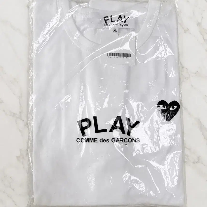 [BUNJANG] Comme des Garçons Play Black Heart Short Sleeve T-Shirt White XL / 꼼데가르송 플레이 블랙하트 반팔티 (무료배송)