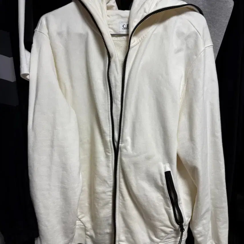 [BUNJANG] C.P. Company White Full Zip Hoodie Size L / C.P. Company 씨피컴퍼니 후드 집업 사이즈L