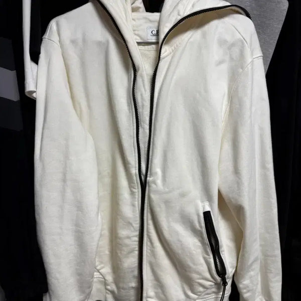 [BUNJANG] C.P. Company White Full Zip Hoodie Size L / C.P. Company 씨피컴퍼니 후드 집업 사이즈L