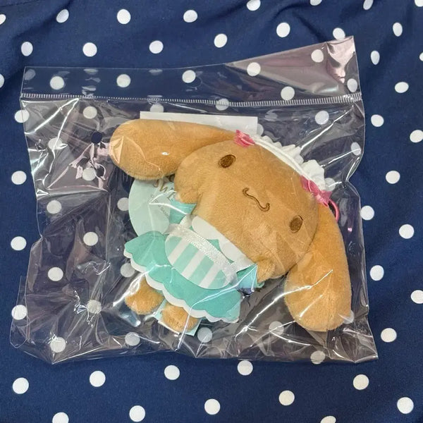 [BUNJANG] Sanrio Cinnamoroll Cafe Limited Edition Maid Donut Plush Keychain Badge Mascot / 산리오 시나모롤 카페 모카 메이드 도넛 인형 키링 뱃지 마스코트